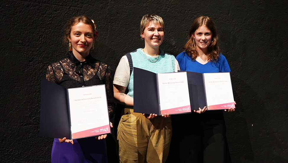 Die Preisträgerinnen Maria Emilia Ciria Buil, Marleen Uebler und Johanna Posch des HMTM Gender und Diversity Awards 2024