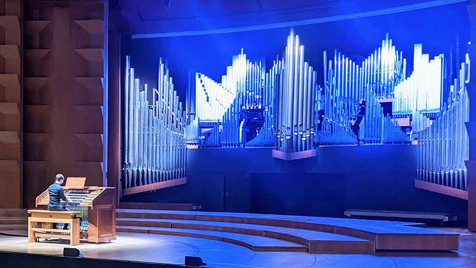 HMTM-Student Lukas Nagel beim Internationalen Massiaen Orgel-Wettbewerb