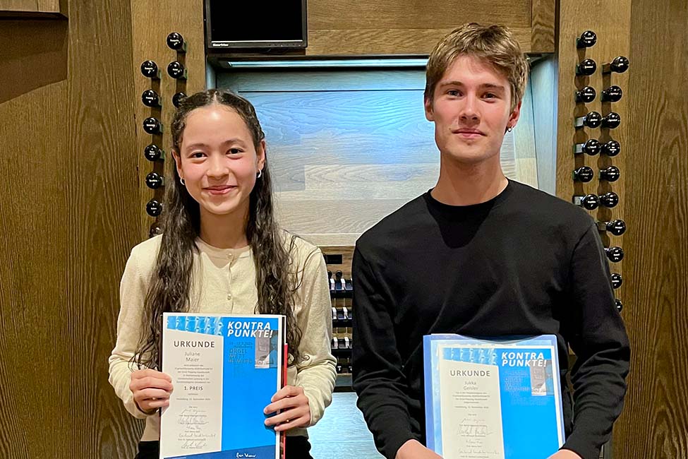 Orgelstudierende Jukka Geisler und Juliane Maier
