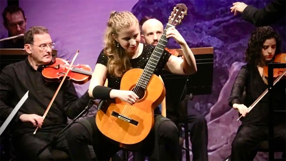 Laura Lootens beim Gitarrenwettbewerb Andrès-Segovia