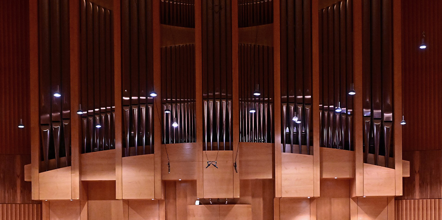Foto von einer Orgel