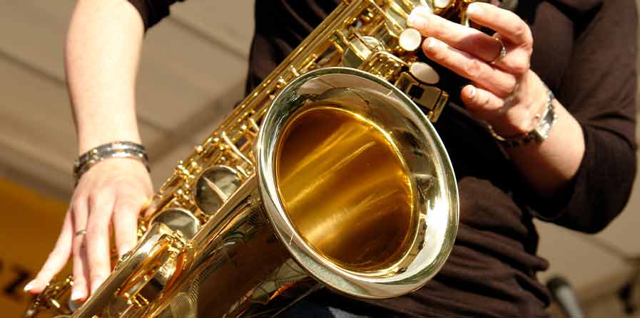 Foto von einem Saxophonspieler